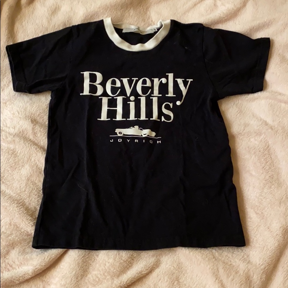 Tee shirt